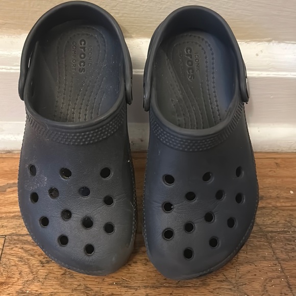 CROCS Shoes Boys Crocs Size 2 Poshmark